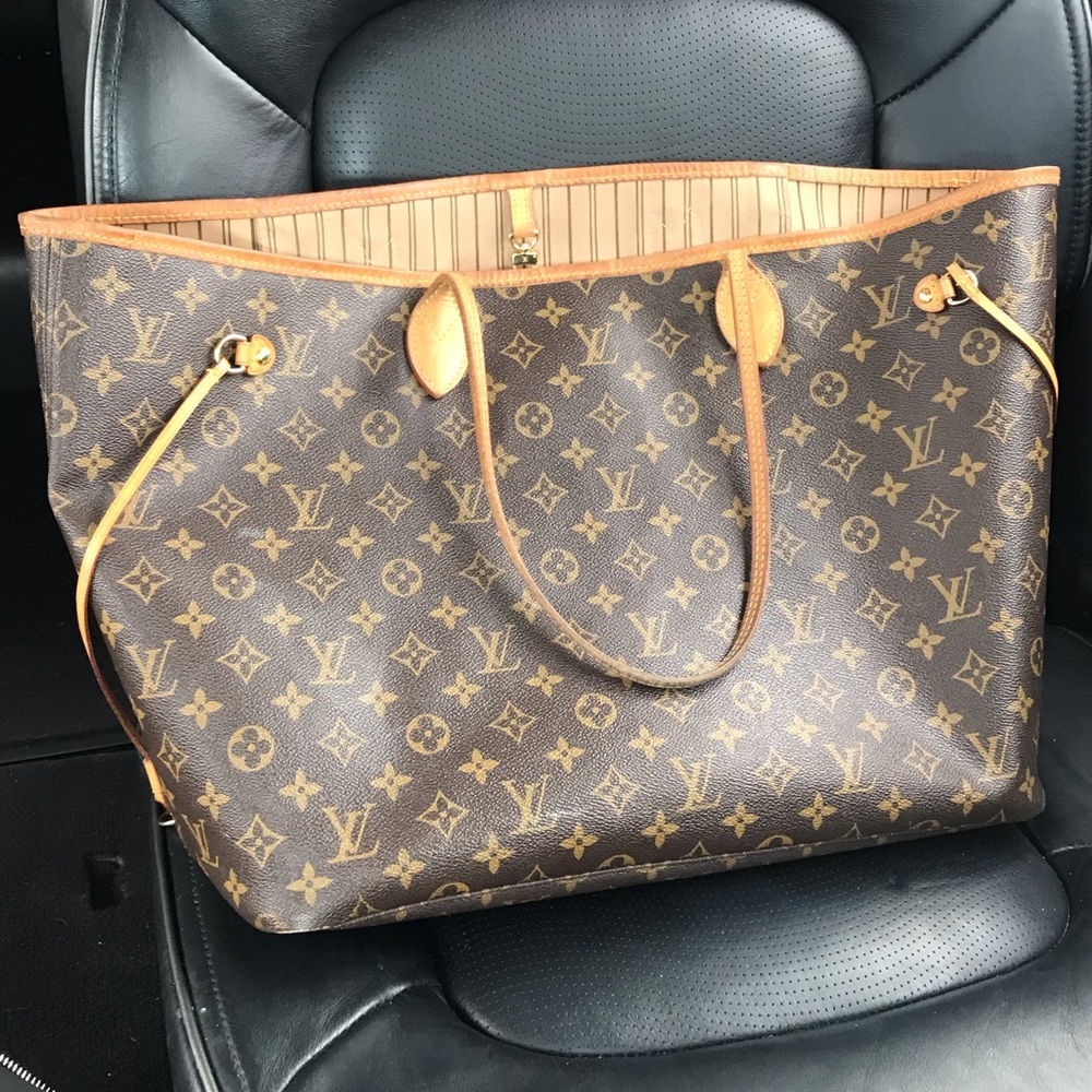 Authentic Louis Vuitton Neverfull GM